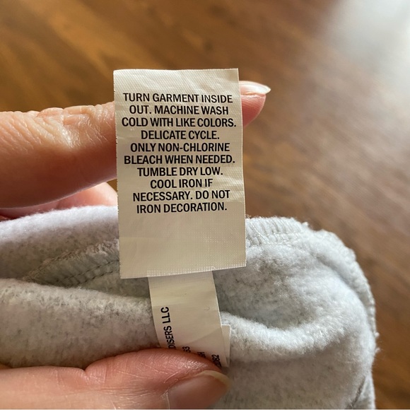 Falls Creek girl’s size medium (7/8) unicorn sweatshirt - Picture 5 of 6